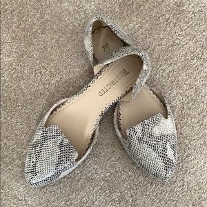 Snakeskin flats size 7